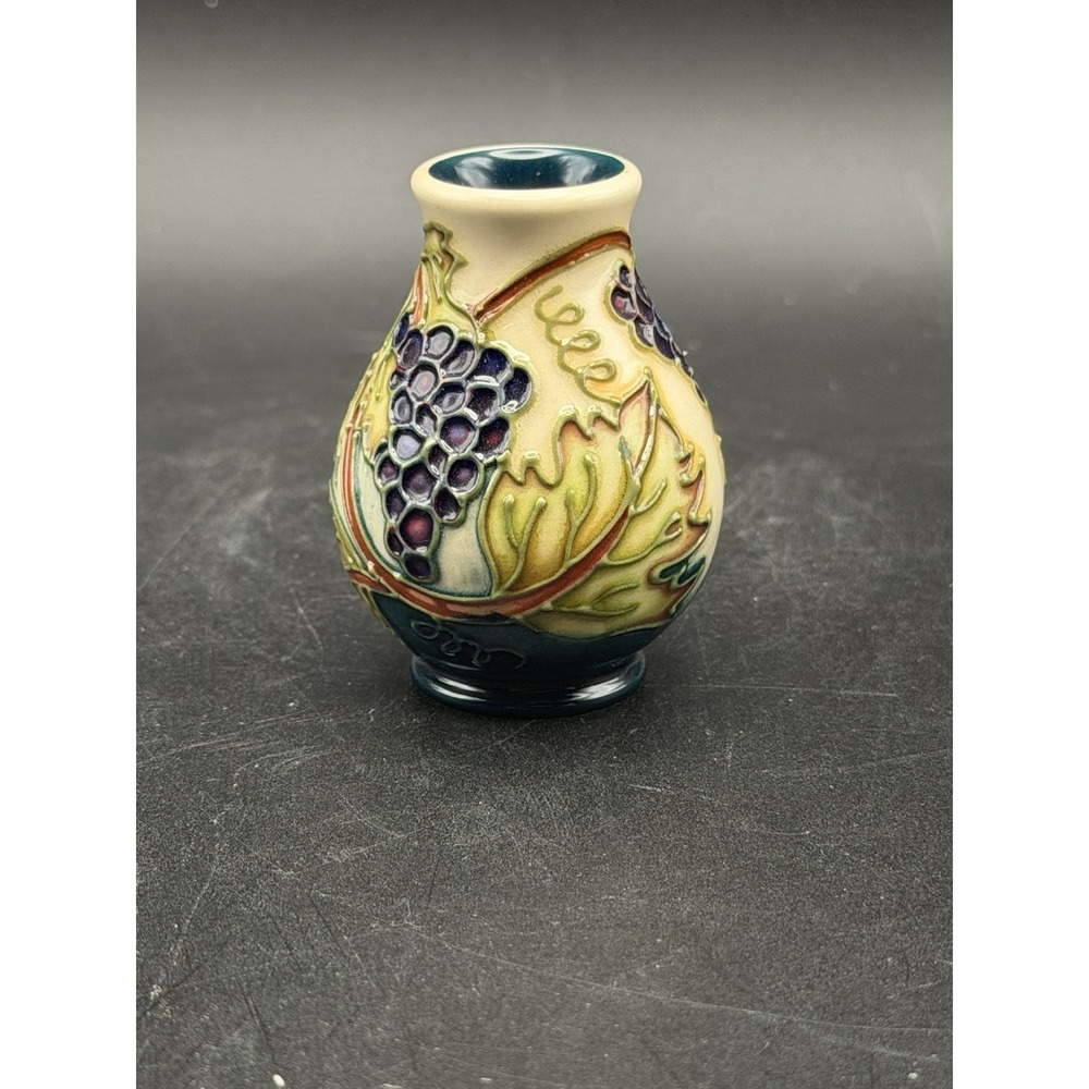 Moorcroft Mini Vase English Pottery 2005 Grapes 2 1/4"